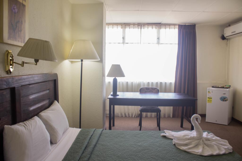 Nuevo Maragato Hotel & Hostel ซานโฮเซ ภายนอก รูปภาพ